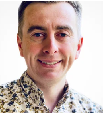 Dr Peter Thomas Headshot 